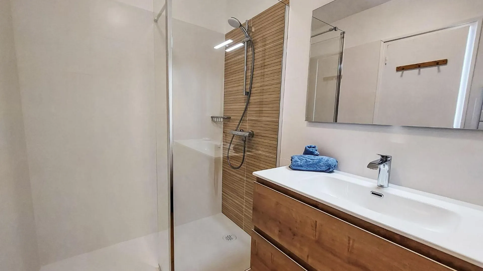 Holiday Home Ti Loik - Pzc101 By Interhome Plouézec